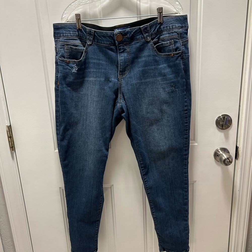 Democracy “Ab solution” Ankle Length Blue Stretch Denim Skinny Jeans Size 18